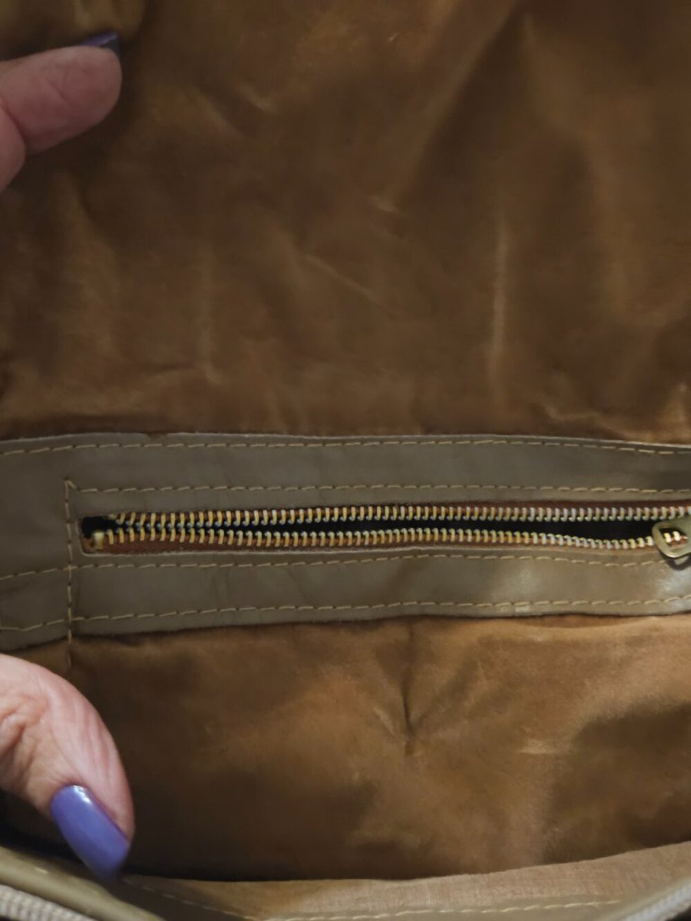 Purse - Picture 3 of 3